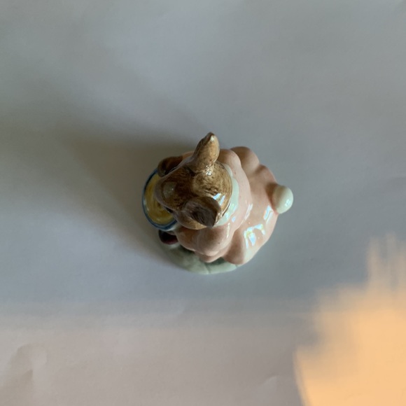 Buntie Bunnykins Figurine by Royal Doulton - Picture 5 of 6
